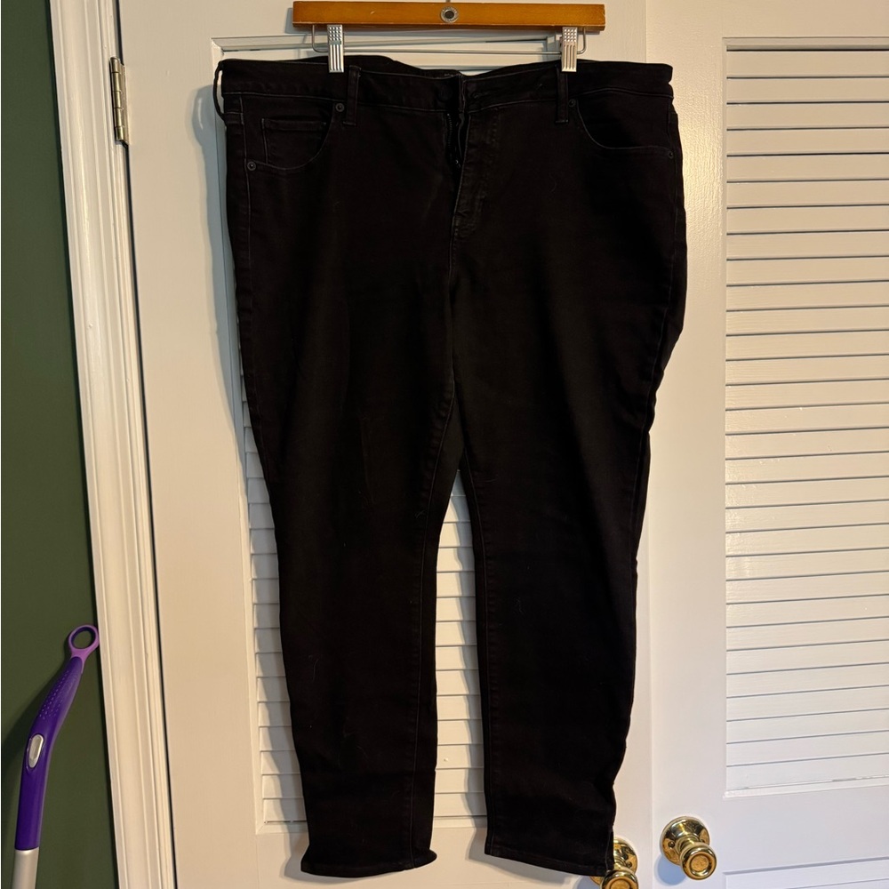 Lucky Brand Dark Wash Black Jeans